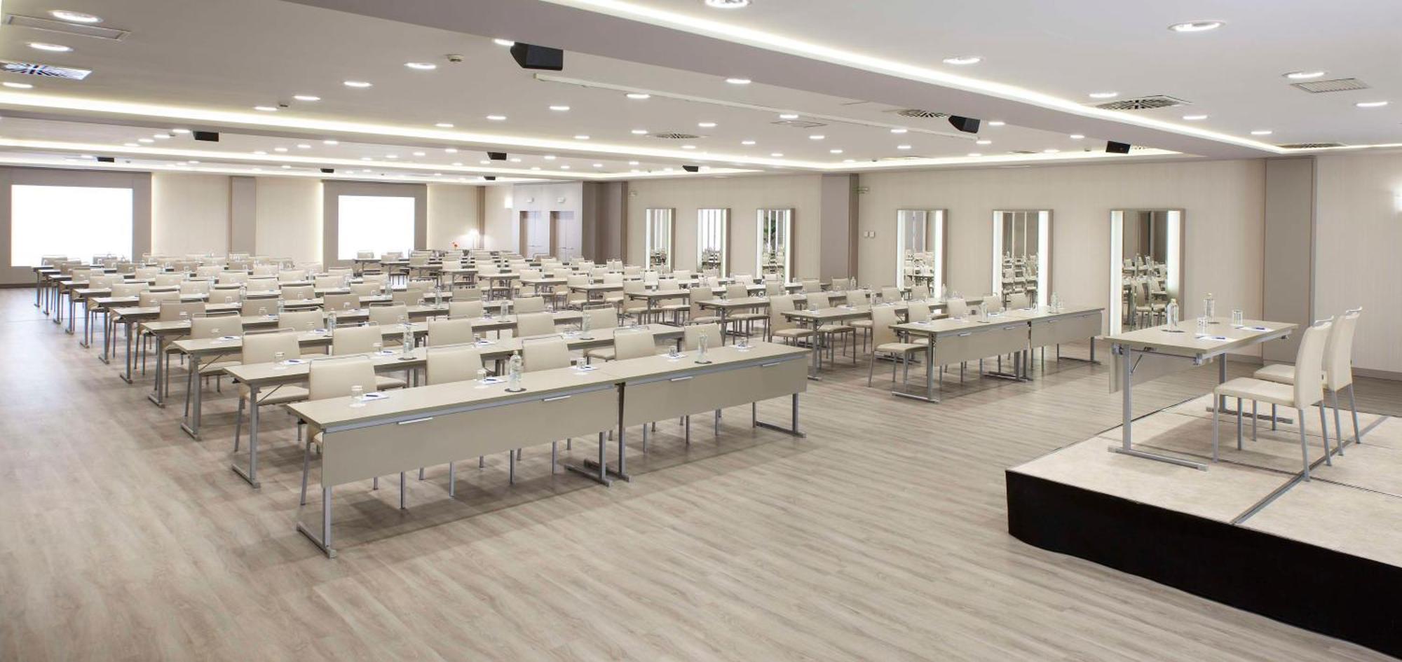 Nh Pamplona Iruna Park Kültér fotó