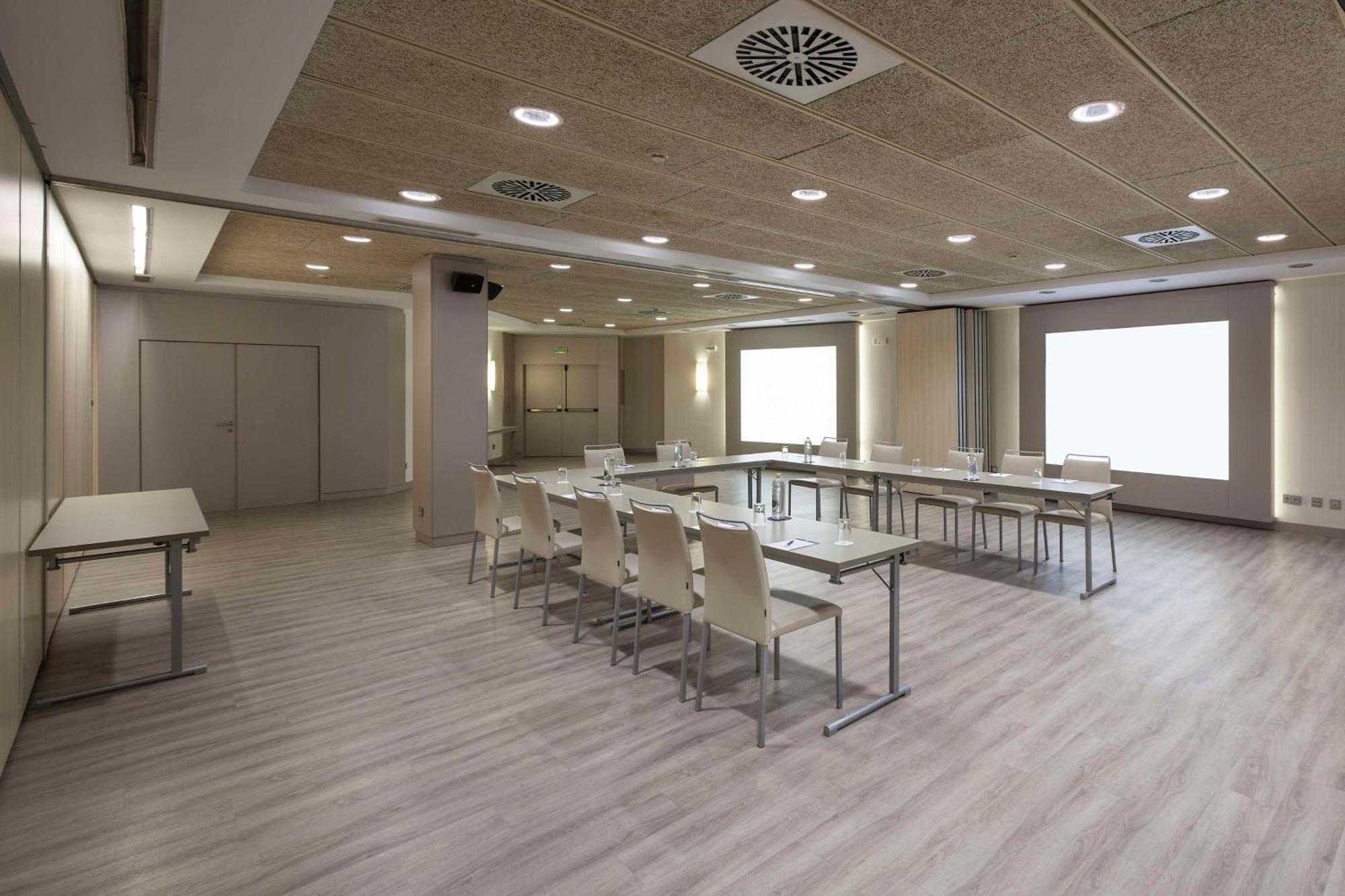 Nh Pamplona Iruna Park Kültér fotó