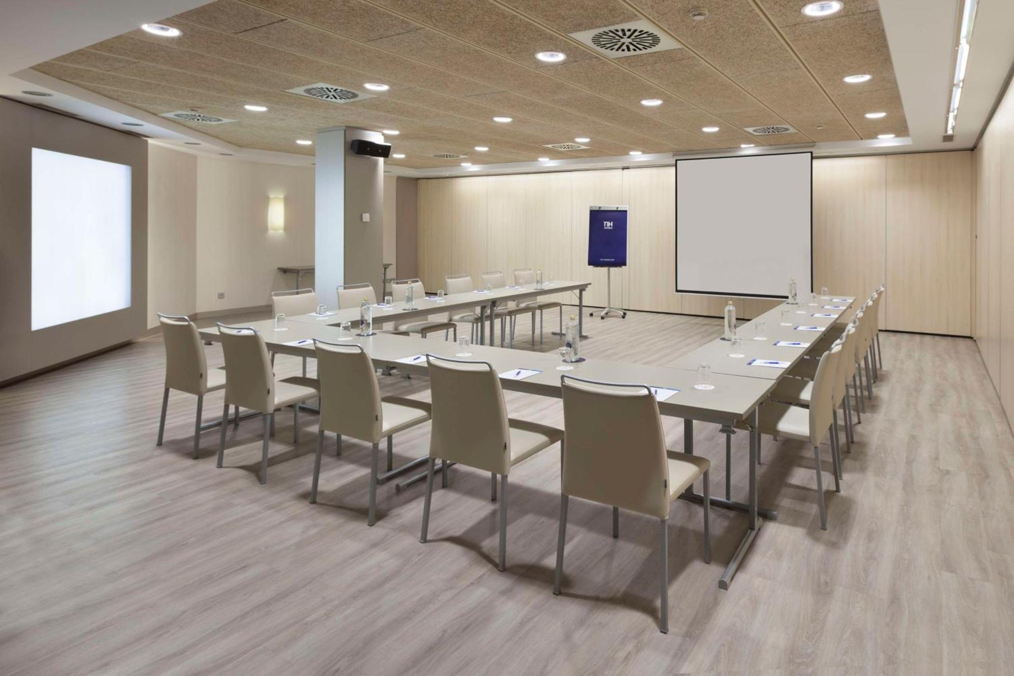 Nh Pamplona Iruna Park Kültér fotó