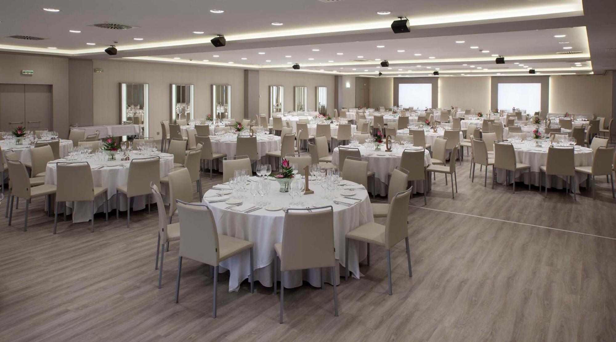 Nh Pamplona Iruna Park Kültér fotó